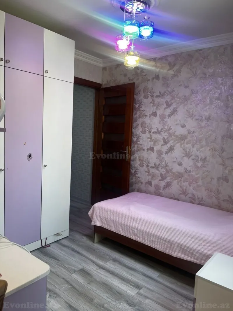 Satılır 3 otaqlı Mənzil Köhnə tikili 75 m² Nərimanov r. - şəkil 7