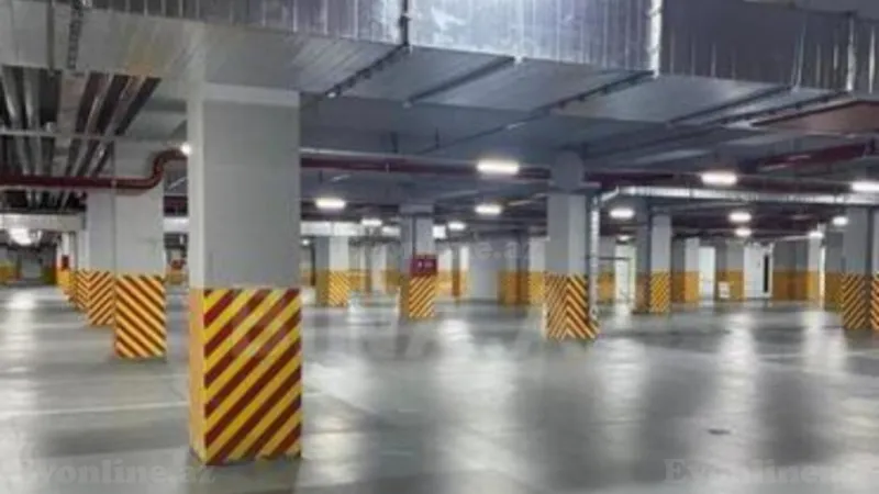 Satılır Qaraj 20 m² 8 Noyabr m. - şəkil 2