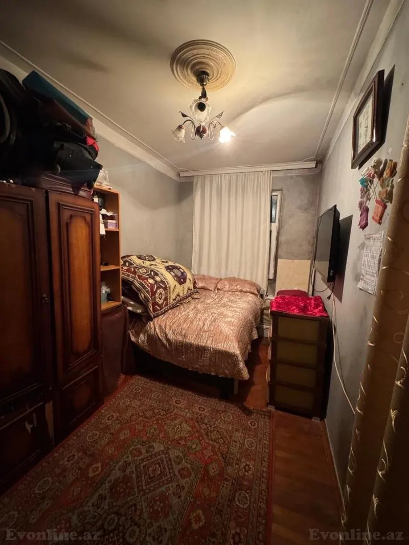 Satılır 3 otaqlı Mənzil Köhnə tikili 55 m² İnşaatçılar m. - şəkil 3