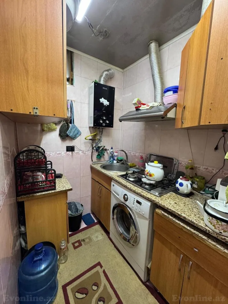 Satılır 3 otaqlı Mənzil Köhnə tikili 55 m² İnşaatçılar m. - şəkil 12