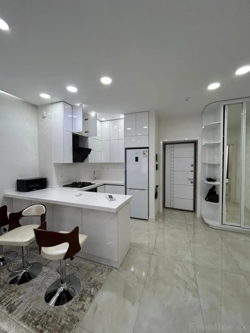 Kirayə verilir 2 otaqlı Mənzil Yeni tikili 70 m² 8 Noyabr m. - şəkil 8