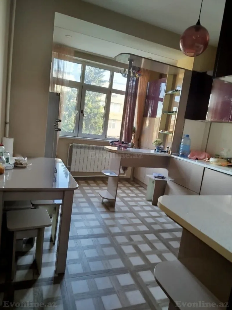 Kirayə verilir 2 otaqlı Mənzil Köhnə tikili 60 m² 4-cü mikrorayon - şəkil 4