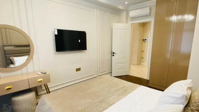 Kirayə verilir 2 otaqlı Mənzil Yeni tikili 74 m² Nərimanov r. - şəkil 4