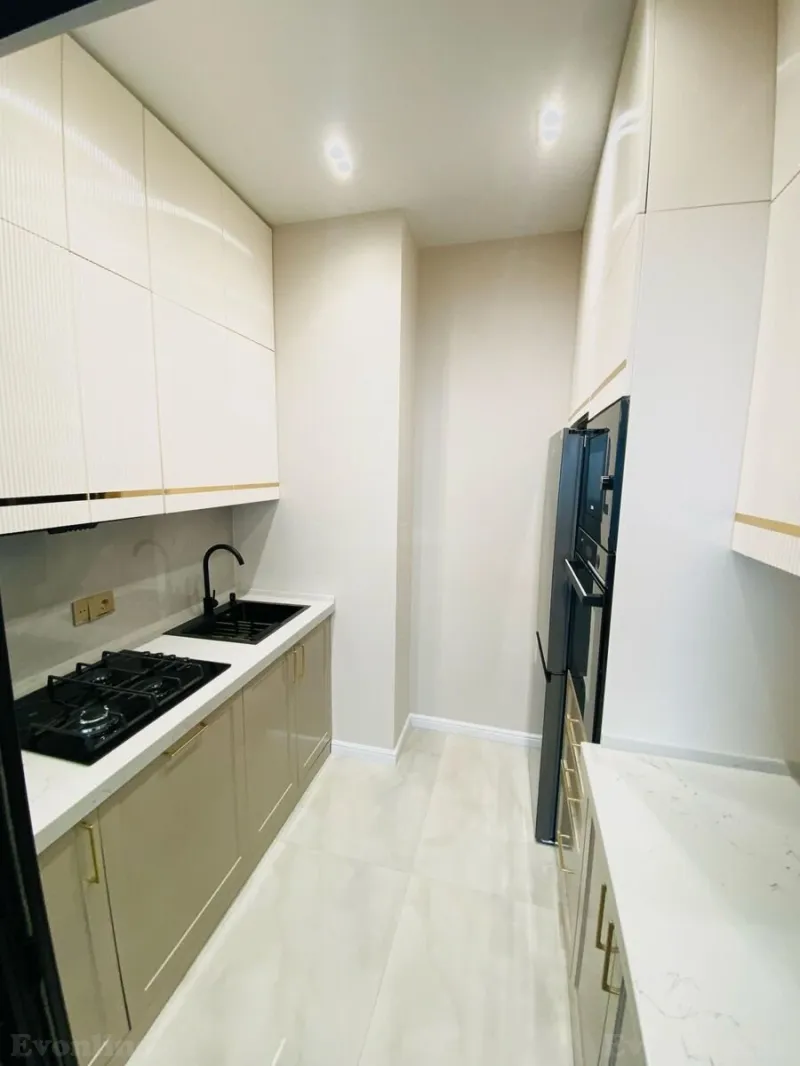 Kirayə verilir 2 otaqlı Mənzil Yeni tikili 74 m² Nərimanov r. - şəkil 6