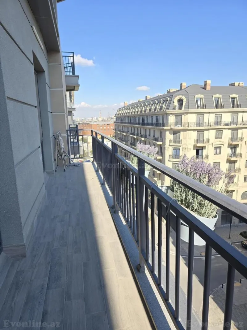 Satılır 4 otaqlı Mənzil Yeni tikili 179 m² Xətai r. - şəkil 20
