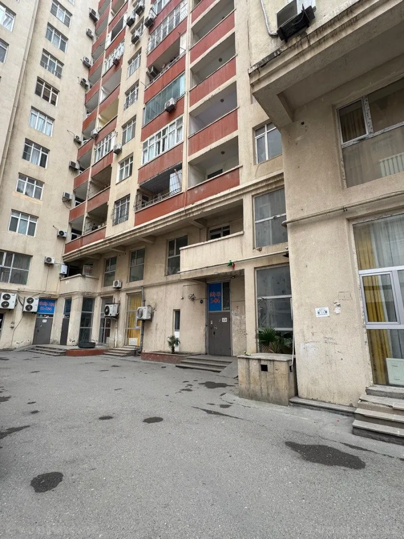 Kirayə verilir 3 otaqlı Mənzil Yeni tikili 145 m² Nizami r. - şəkil 2
