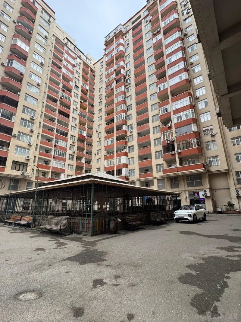 Kirayə verilir 3 otaqlı Mənzil Yeni tikili 145 m² Nizami r. - şəkil 3