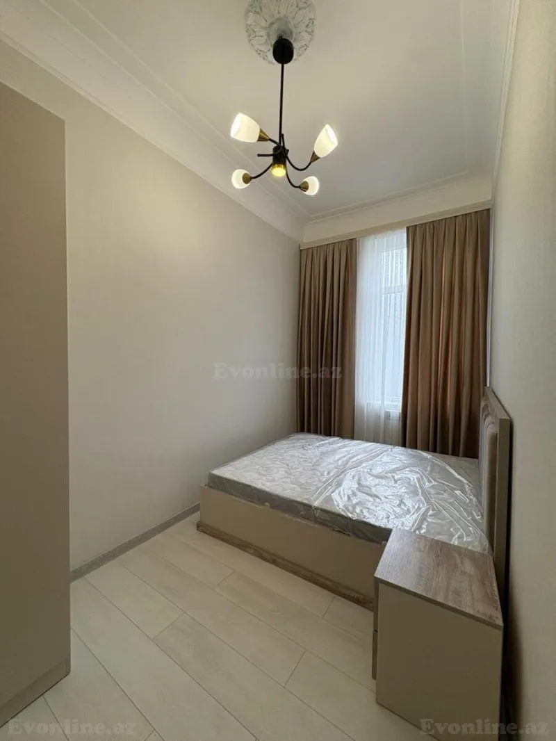 Satılır 2 otaqlı Mənzil Köhnə tikili 42 m² 28 May m. - şəkil 6