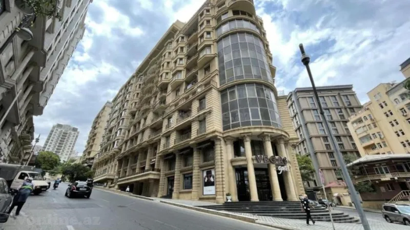 Satılır 2 otaqlı Mənzil Yeni tikili 103 m² İçərişəhər m. - şəkil 2