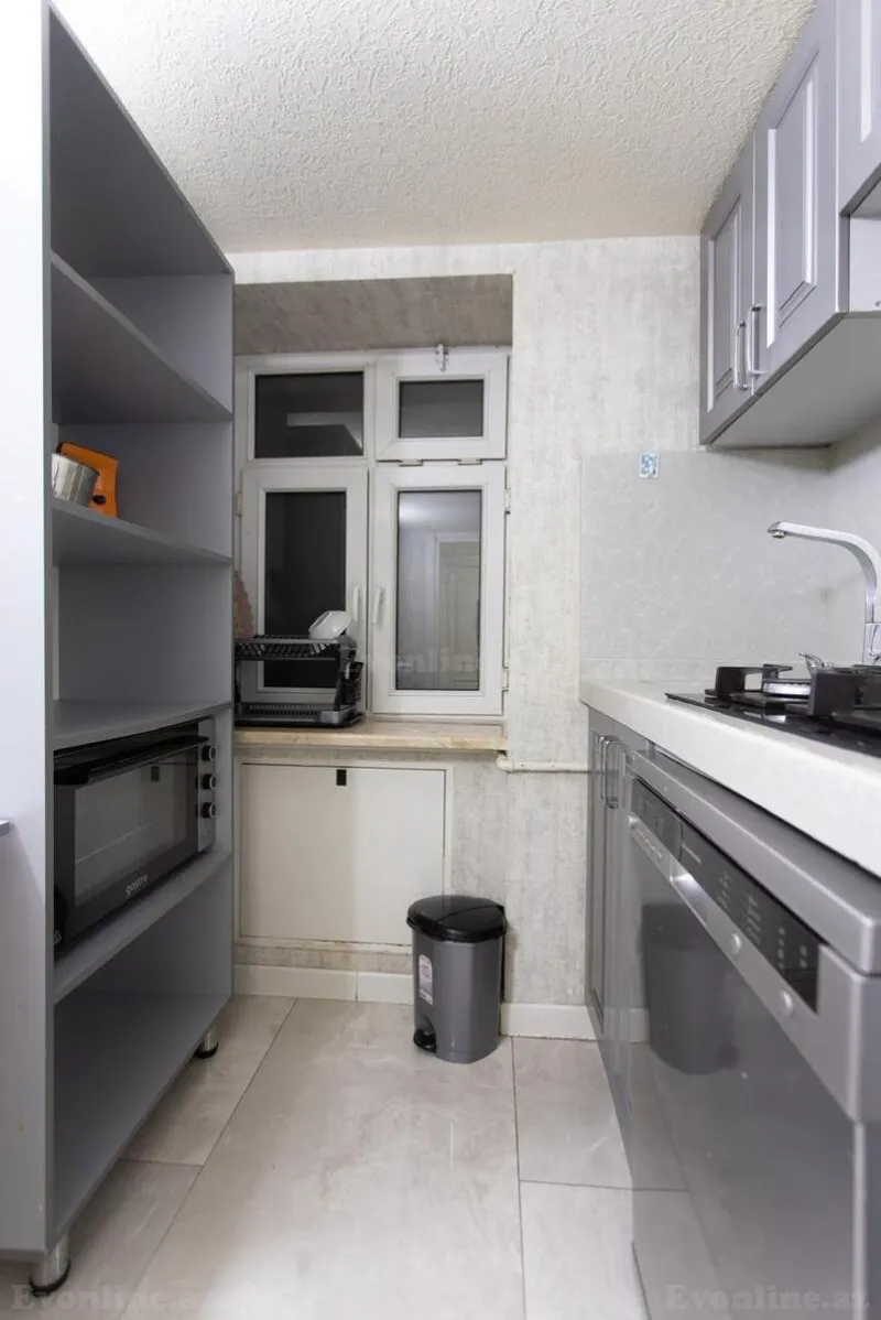 Kirayə verilir 3 otaqlı Mənzil Yeni tikili 90 m² Sahil m. - şəkil 13