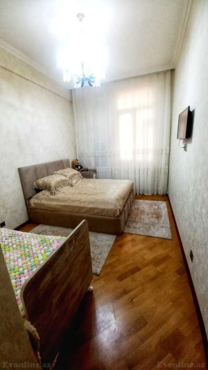 Satılır 2 otaqlı Mənzil Yeni tikili 70 m² Əhmədli - şəkil 4