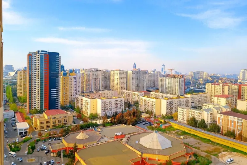 3 otaqlı Mənzil 105 m² Ağ şəhər Kirayə verilir