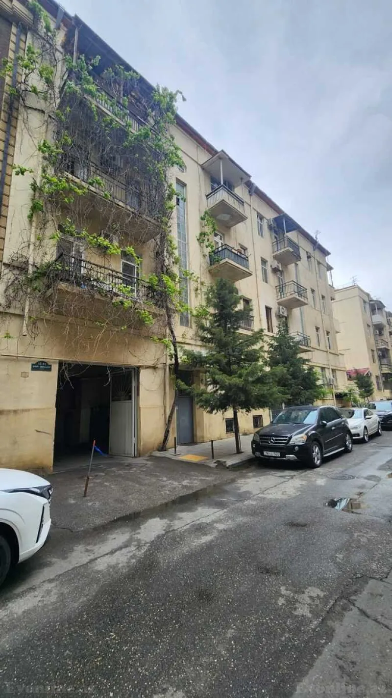 2 otaqlı Mənzil 55 m² İçərişəhər m. Satılır