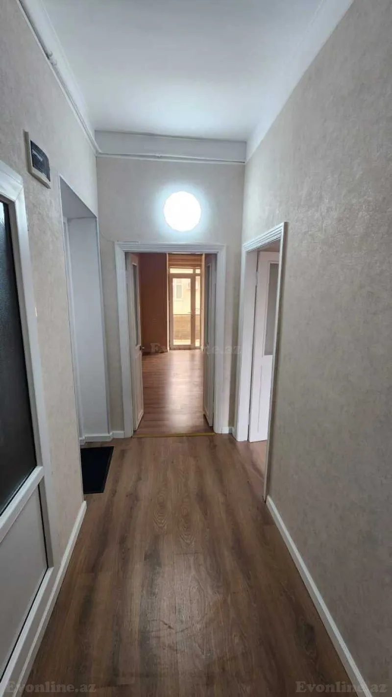 Satılır 2 otaqlı Mənzil Köhnə tikili 55 m² İçərişəhər m. - şəkil 6