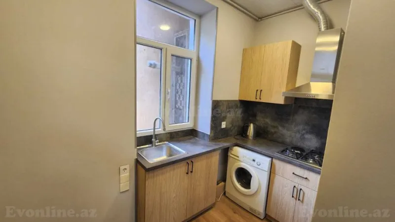 Satılır 2 otaqlı Mənzil Köhnə tikili 55 m² İçərişəhər m. - şəkil 11