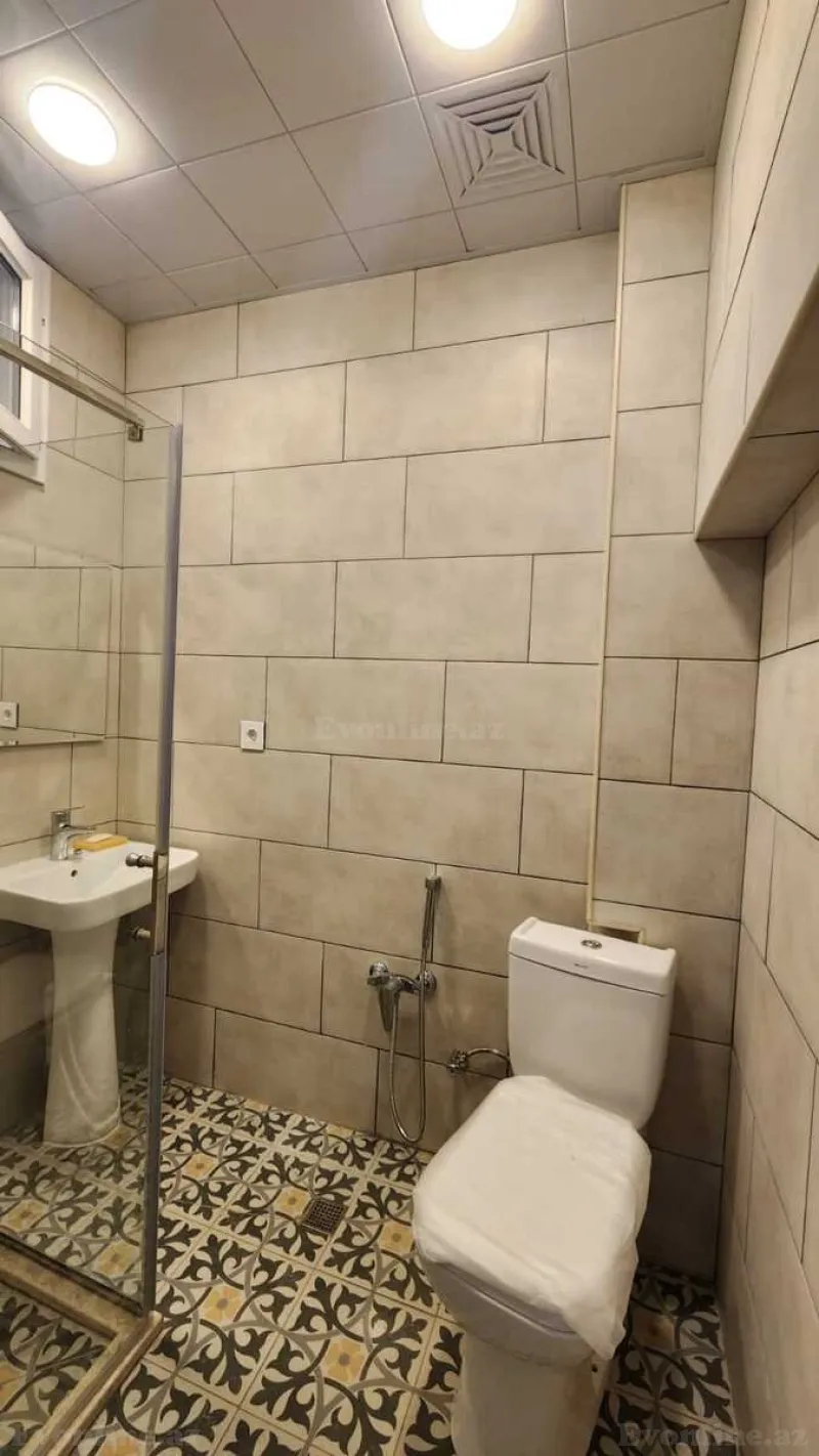 Satılır 2 otaqlı Mənzil Köhnə tikili 55 m² İçərişəhər m. - şəkil 13