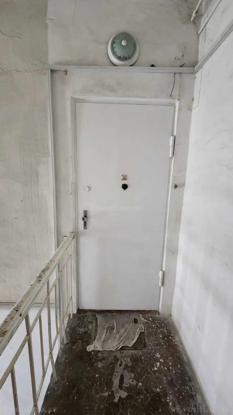 Satılır 2 otaqlı Mənzil Köhnə tikili 55 m² İçərişəhər m. - şəkil 17