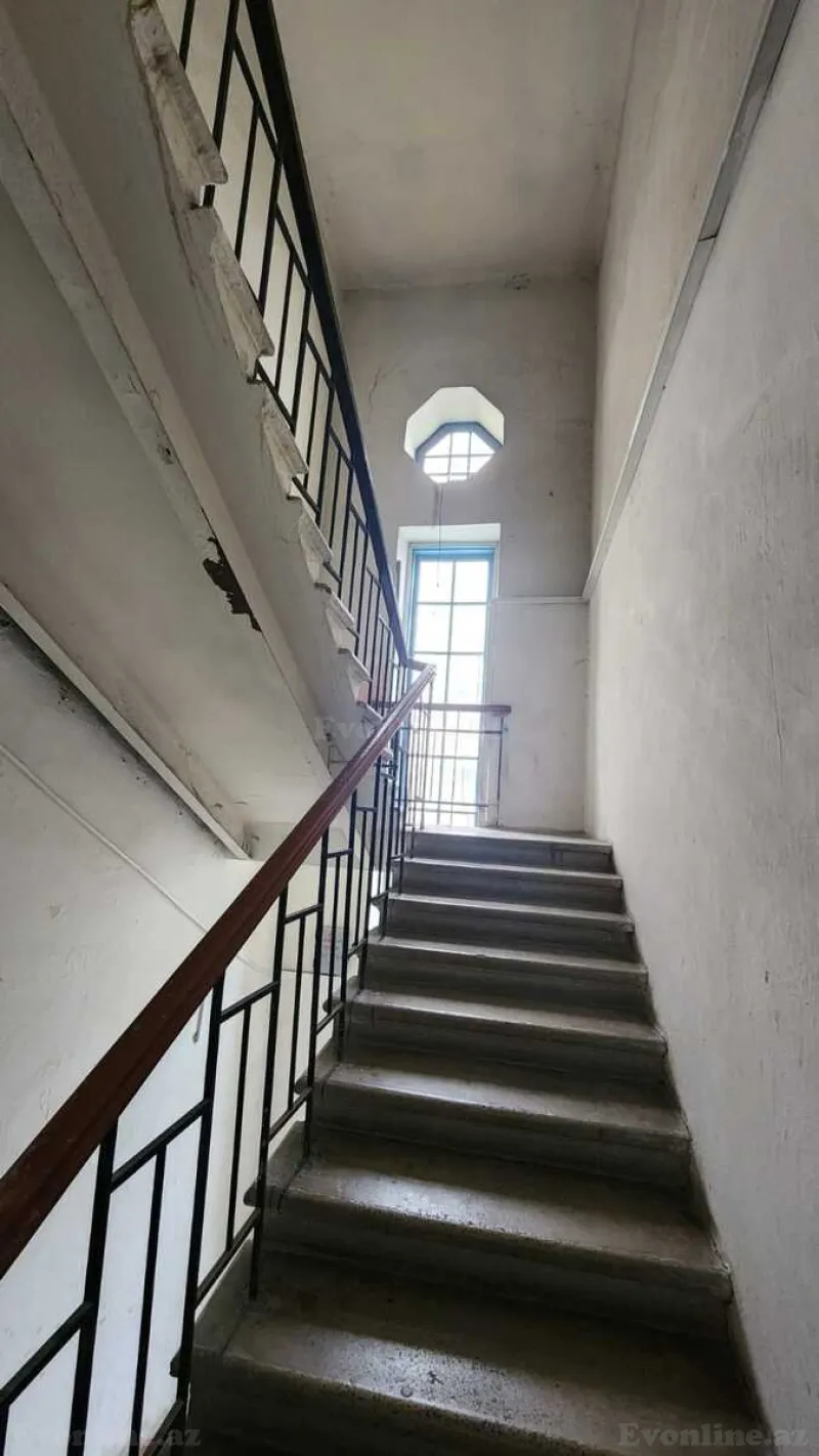 Satılır 2 otaqlı Mənzil Köhnə tikili 55 m² İçərişəhər m. - şəkil 18