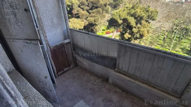 Satılır 2 otaqlı Mənzil Köhnə tikili 63 m² Həzi Aslanov m. - şəkil 12