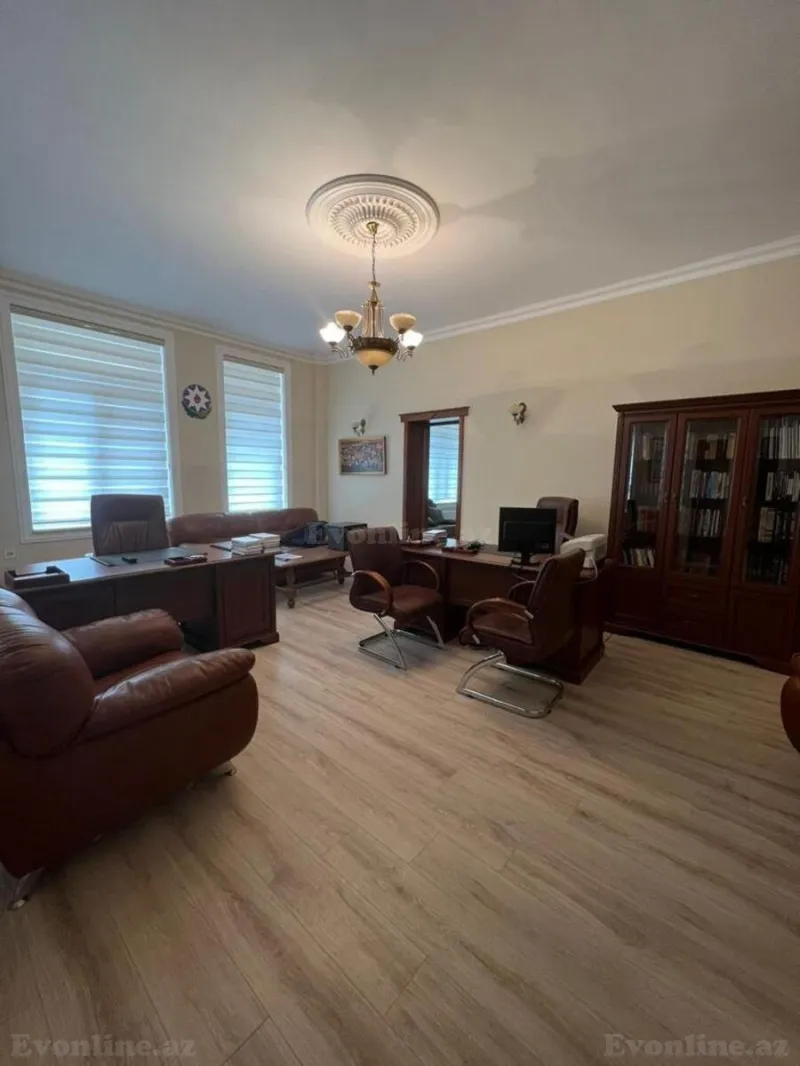 2 otaqlı Ofis 90 m² Nizami m. Kirayə verilir