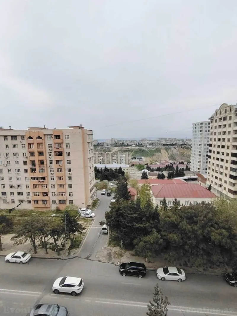 3 otaqlı Mənzil 93 m² Suraxanı r. Satılır