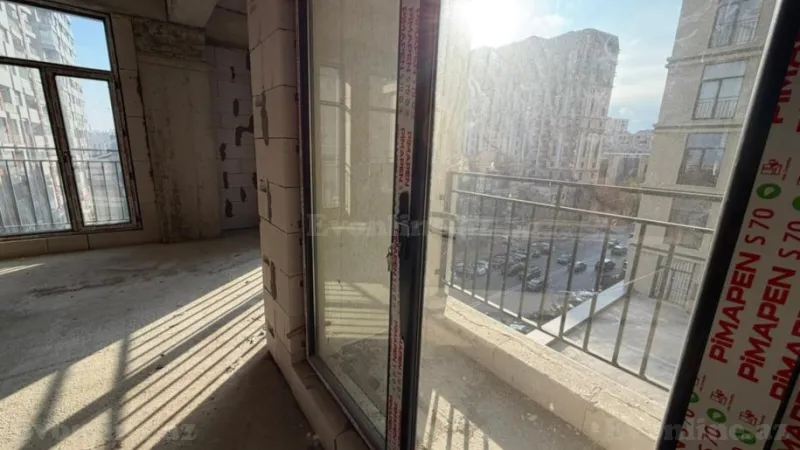 Satılır 2 otaqlı Mənzil Yeni tikili 90 m² Gənclik m. - şəkil 15