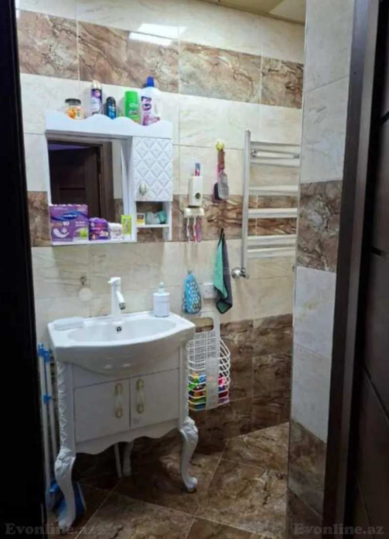 Kirayə verilir 2 otaqlı Mənzil Yeni tikili 70 m² Neftçilər m. - şəkil 7