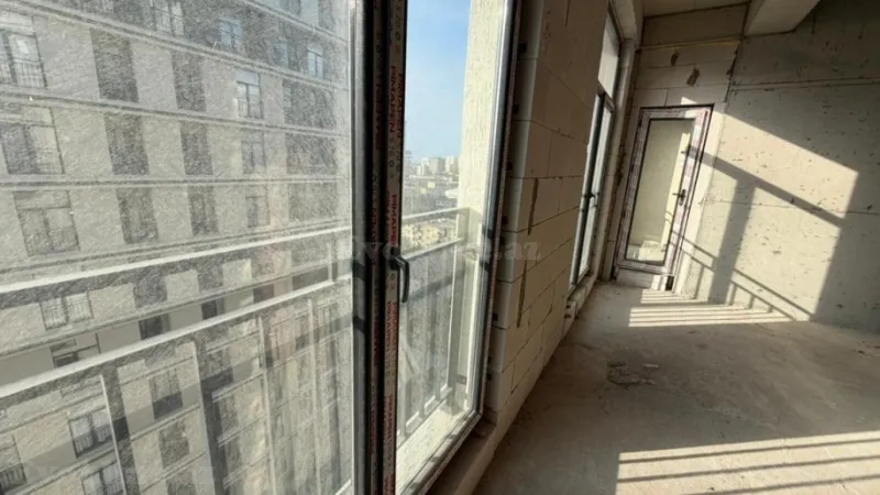 Satılır 2 otaqlı Mənzil Yeni tikili 86 m² Gənclik m. - şəkil 14