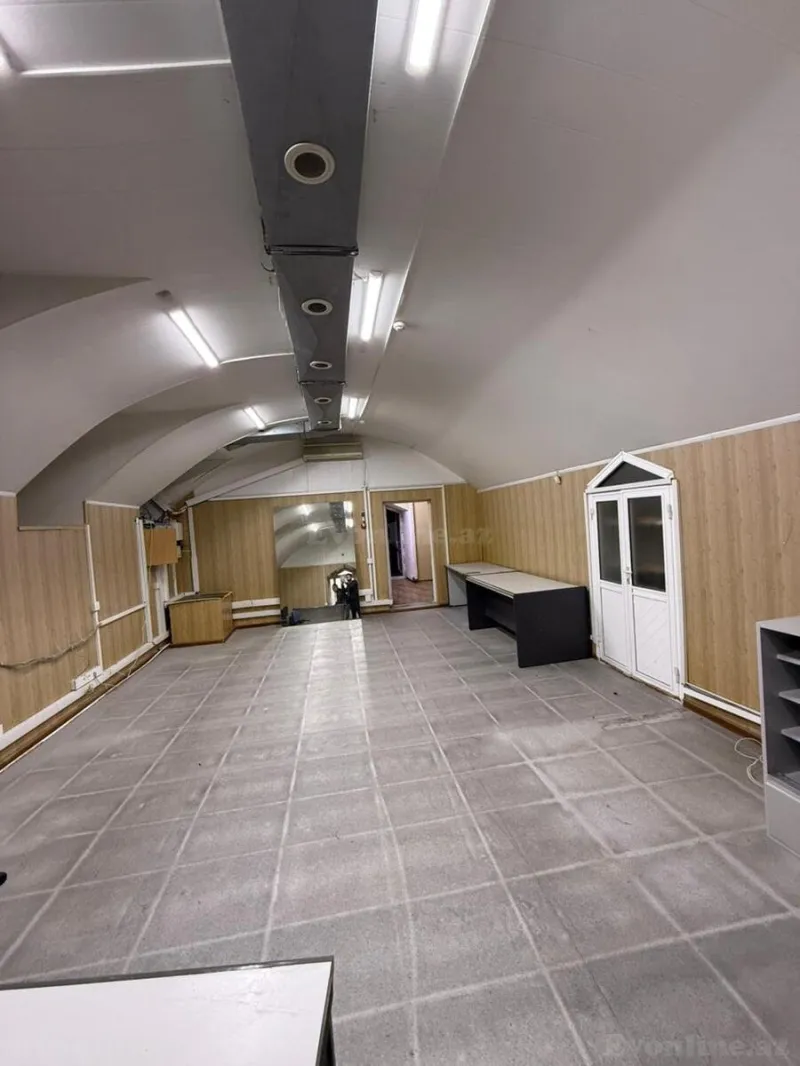 Kirayə verilir Obyekt 151 m² İçərişəhər m.