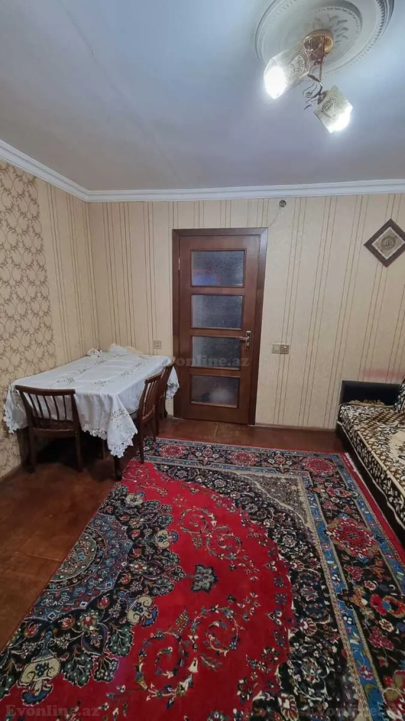Kirayə verilir 2 otaqlı Mənzil Köhnə tikili 50 m² Nəriman Nərimanov m.