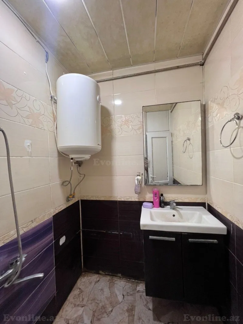 Satılır 2 otaqlı Mənzil Köhnə tikili 48 m² 4-cü mikrorayon - şəkil 7