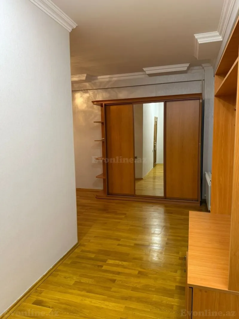 Satılır 3 otaqlı Mənzil Yeni tikili 125 m² 4-cü mikrorayon - şəkil 5