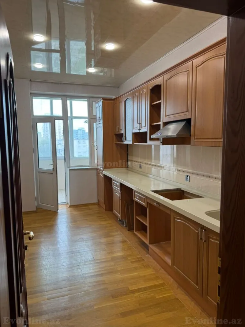 Satılır 3 otaqlı Mənzil Yeni tikili 125 m² 4-cü mikrorayon - şəkil 10