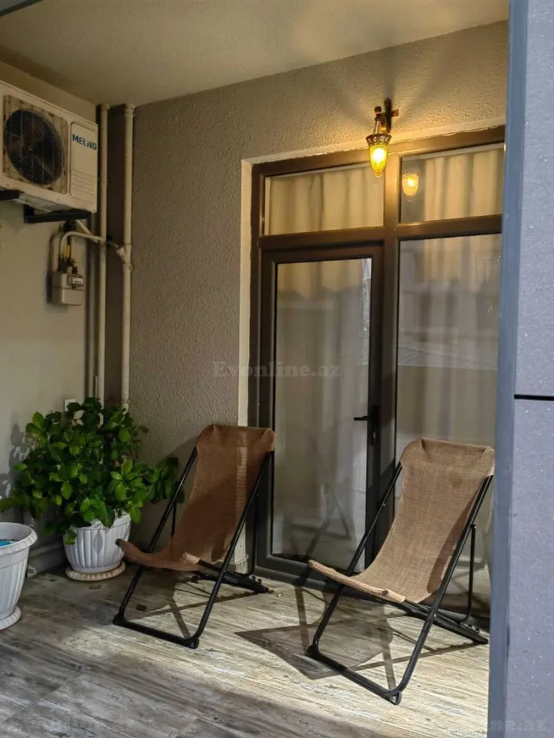 2 otaqlı Mənzil 60 m² 28 May m. Kirayə verilir