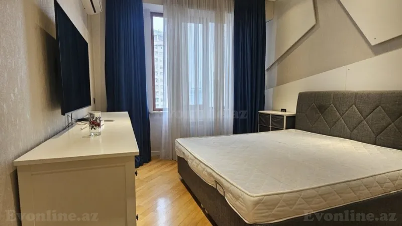 Kirayə verilir 3 otaqlı Mənzil Yeni tikili 95 m² Yasamal - şəkil 24