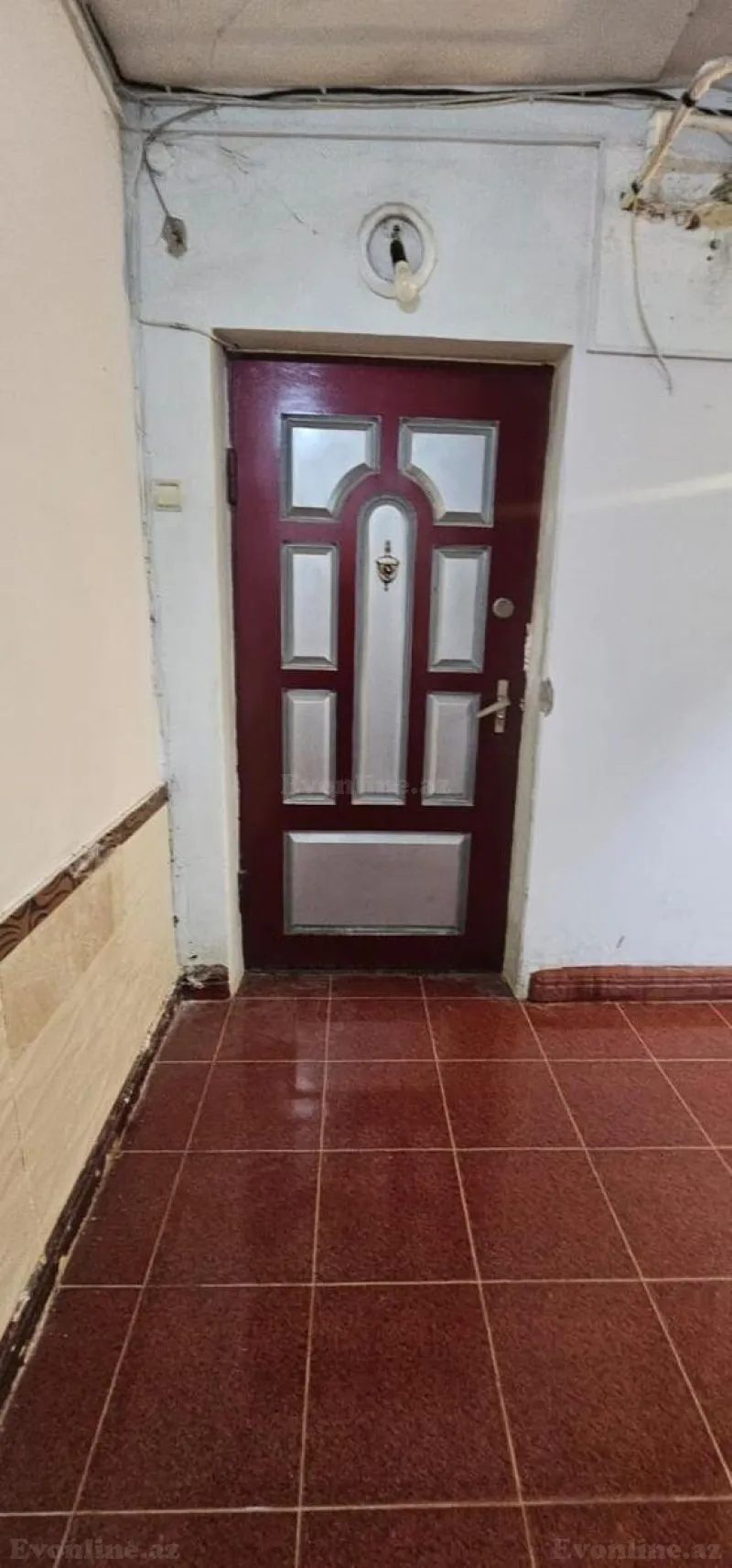 Satılır 4 otaqlı Mənzil Köhnə tikili 75 m² Memar Əcəmi m. - şəkil 13