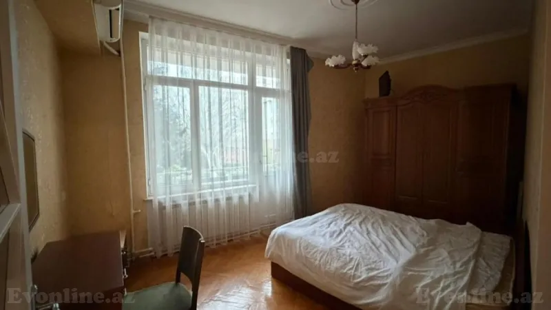 Kirayə verilir 3 otaqlı Mənzil Köhnə tikili 120 m² İçərişəhər m. - şəkil 3