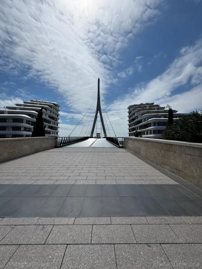 Satılır 10 otaqlı Mənzil Yeni tikili 750 m² Xətai r.