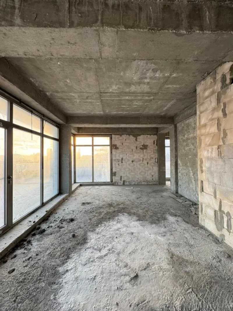 Satılır 10 otaqlı Mənzil Yeni tikili 750 m² Xətai r. - şəkil 11