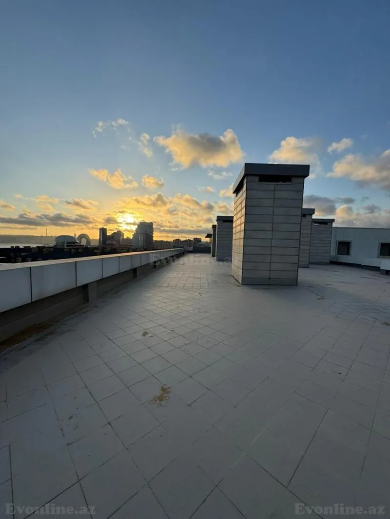 Satılır 10 otaqlı Mənzil Yeni tikili 750 m² Xətai r. - şəkil 18