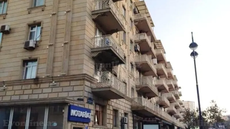 3 otaqlı Mənzil 70 m² Nizami m. Satılır