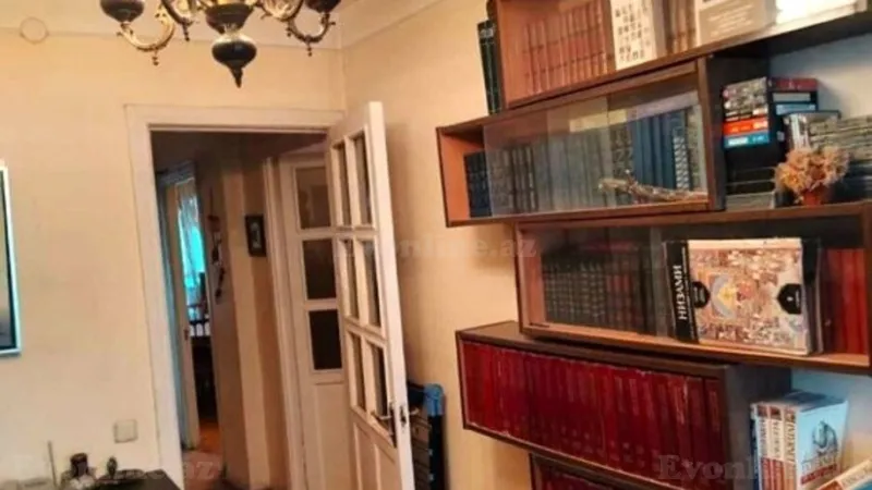 Satılır 3 otaqlı Mənzil Köhnə tikili 70 m² Nizami m. - şəkil 6