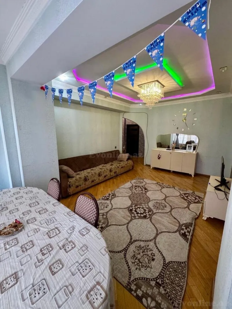 Satılır 4 otaqlı Mənzil Yeni tikili 135.7 m² Əhmədli m. - şəkil 6