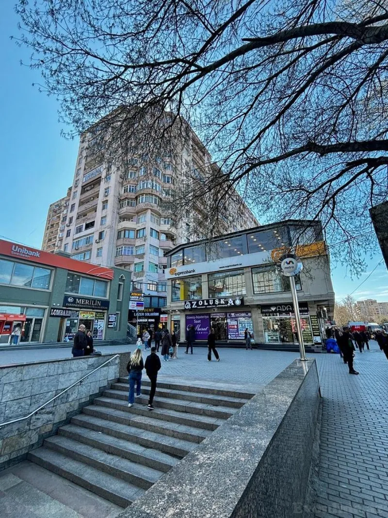 Satılır 4 otaqlı Mənzil Yeni tikili 135.7 m² Əhmədli m. - şəkil 21