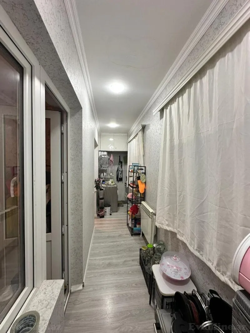 Kirayə verilir 2 otaqlı Mənzil Köhnə tikili 60 m² Nəsimi m. - şəkil 2