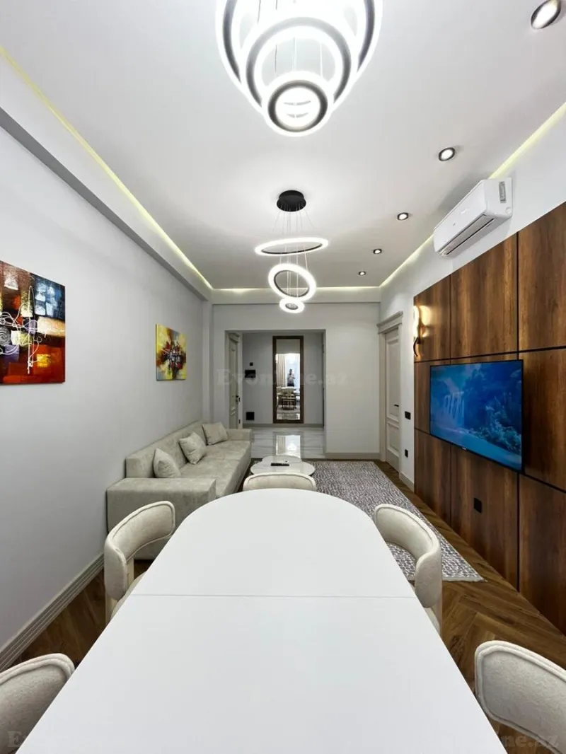 Satılır 3 otaqlı Mənzil Yeni tikili 77 m² Nərimanov r. - şəkil 2