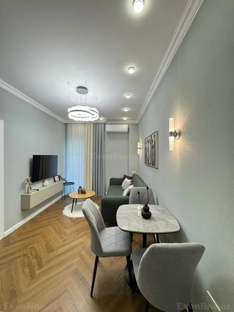 Satılır 2 otaqlı Mənzil Köhnə tikili 45 m² Nəsimi r.