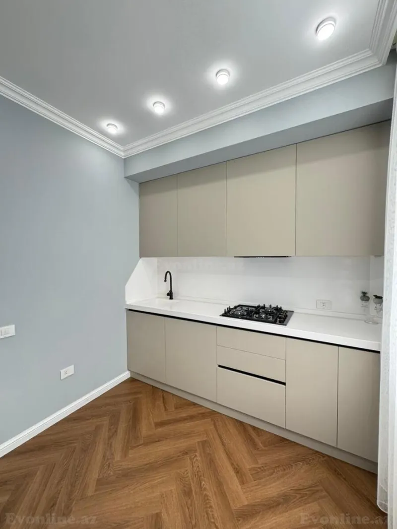 Satılır 2 otaqlı Mənzil Köhnə tikili 45 m² Nəsimi r. - şəkil 9