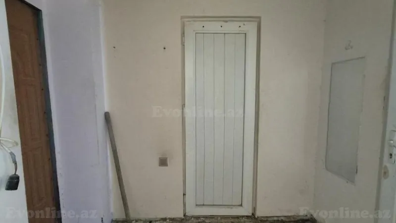 Satılır 2 otaqlı Mənzil Köhnə tikili 55 m² 8-ci mikrorayon - şəkil 4