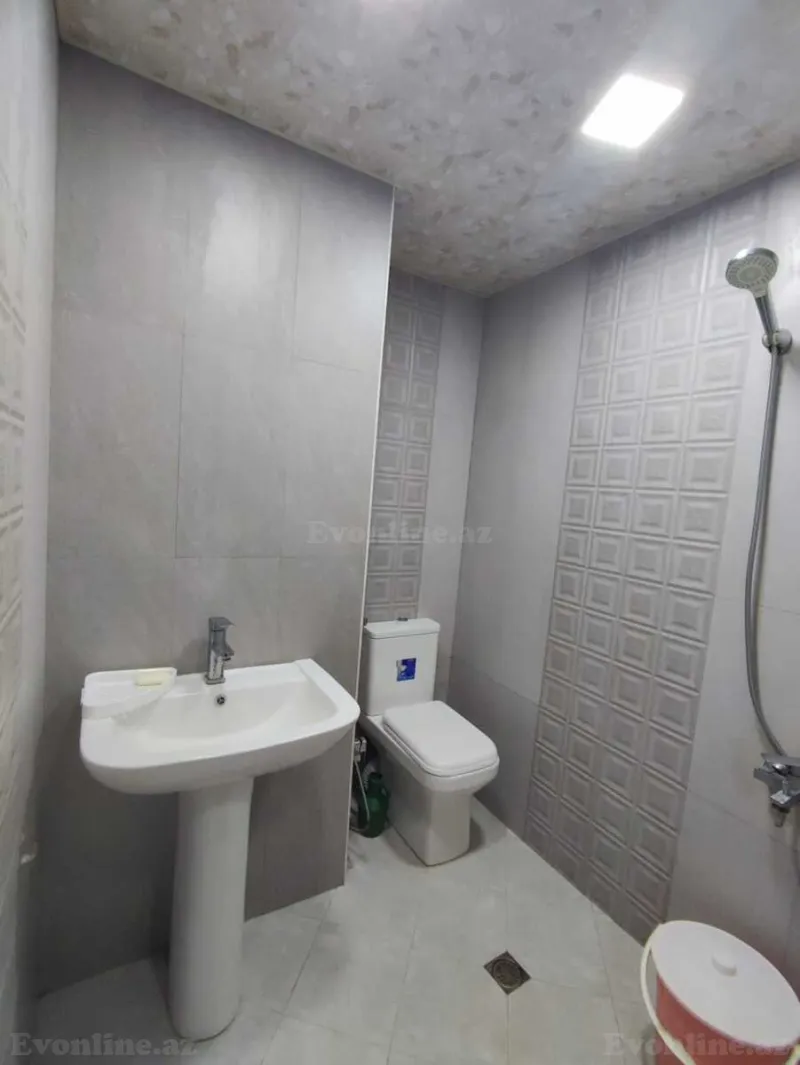 Satılır 2 otaqlı Mənzil Köhnə tikili 55 m² 4-cü mikrorayon - şəkil 3